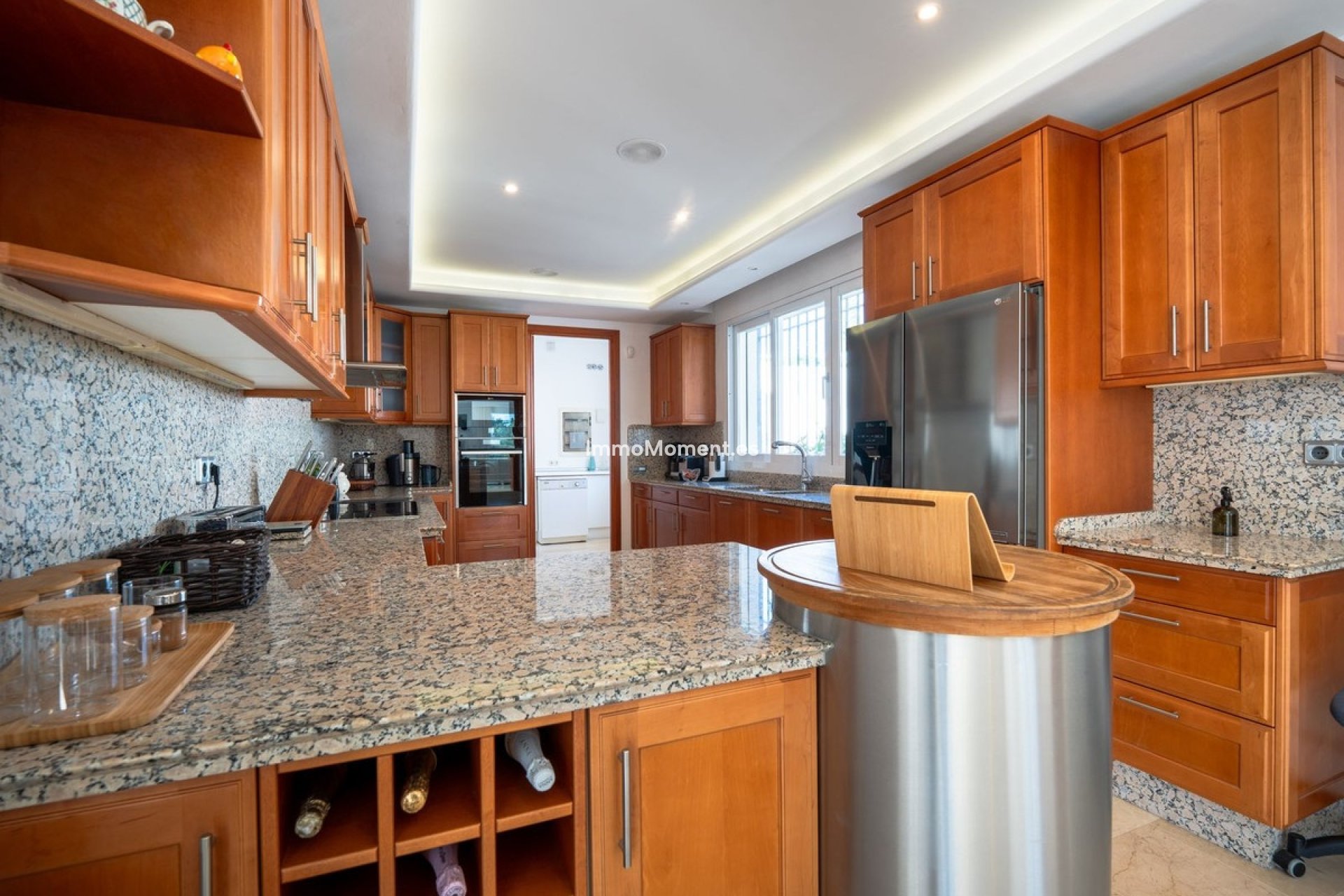 Wiederverkauf - Villa - Marbella - Nueva Andalucía