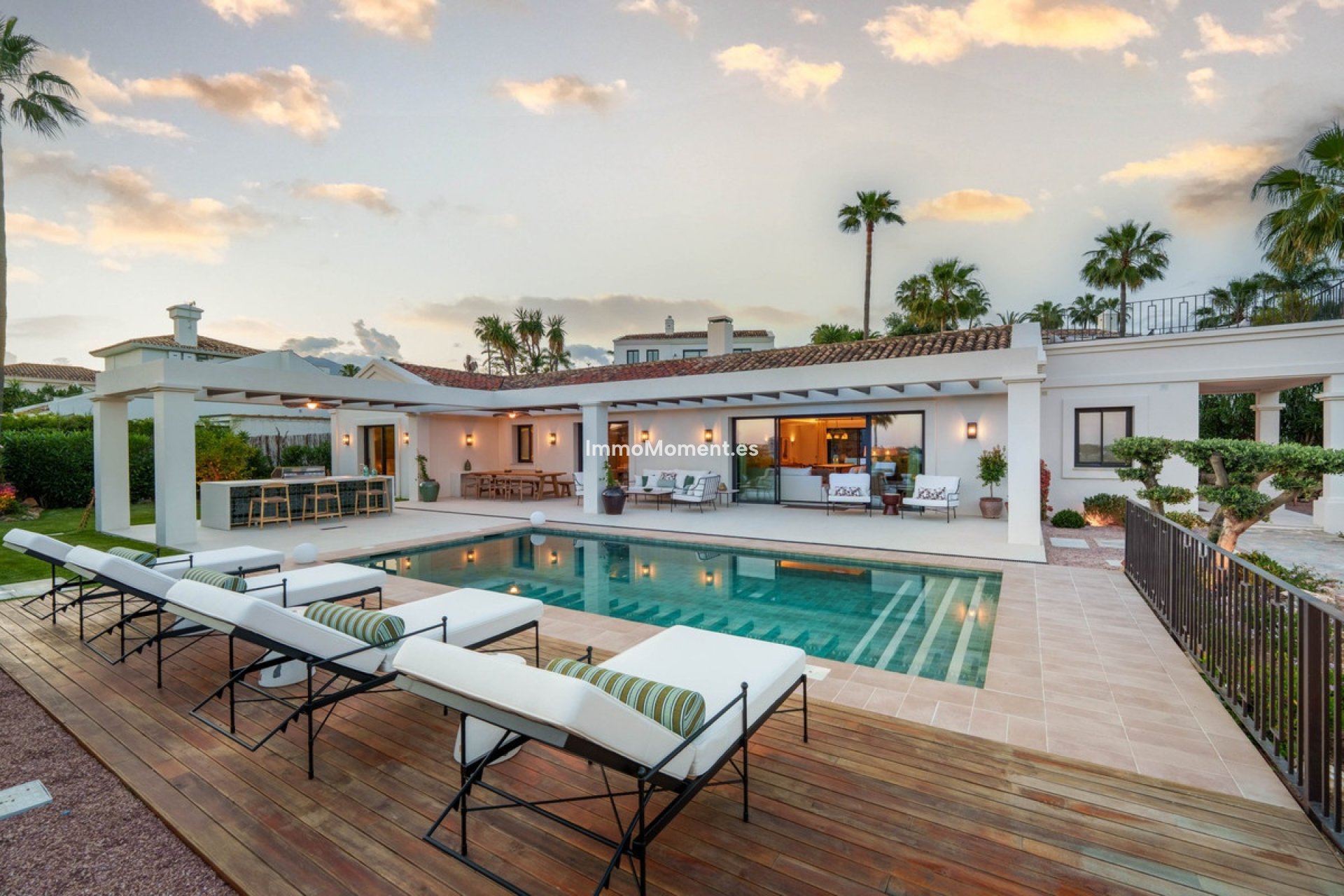 Wiederverkauf - Villa - Marbella - Nueva Andalucía