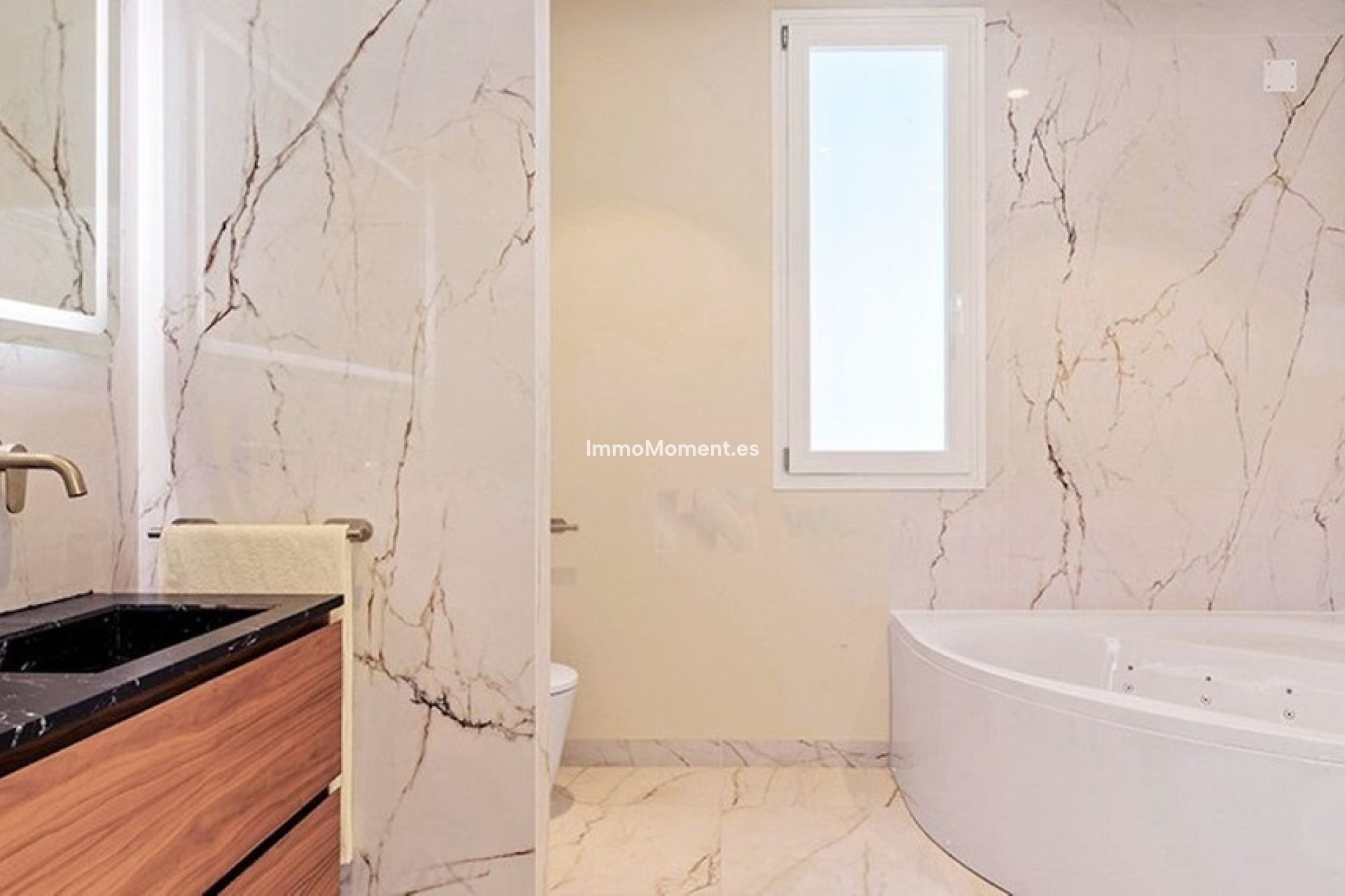 Wiederverkauf - Villa - Marbella - Nueva Andalucía