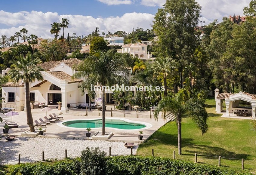 Wiederverkauf - Villa - Marbella - Nueva Andalucía