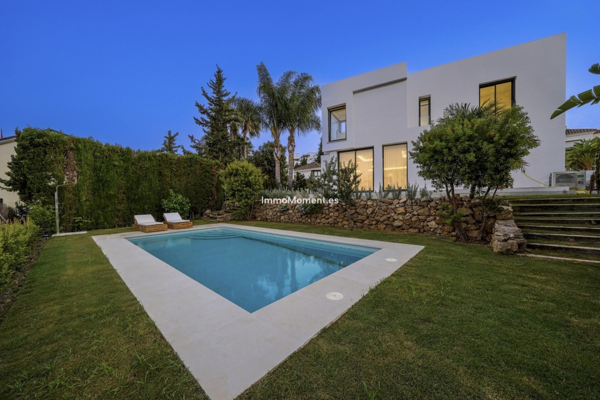 Wiederverkauf - Villa - Marbella - Nueva Andalucía