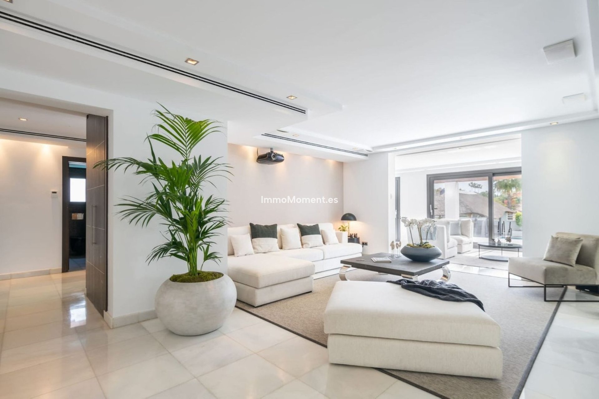 Wiederverkauf - Villa - Marbella - Nueva Andalucía