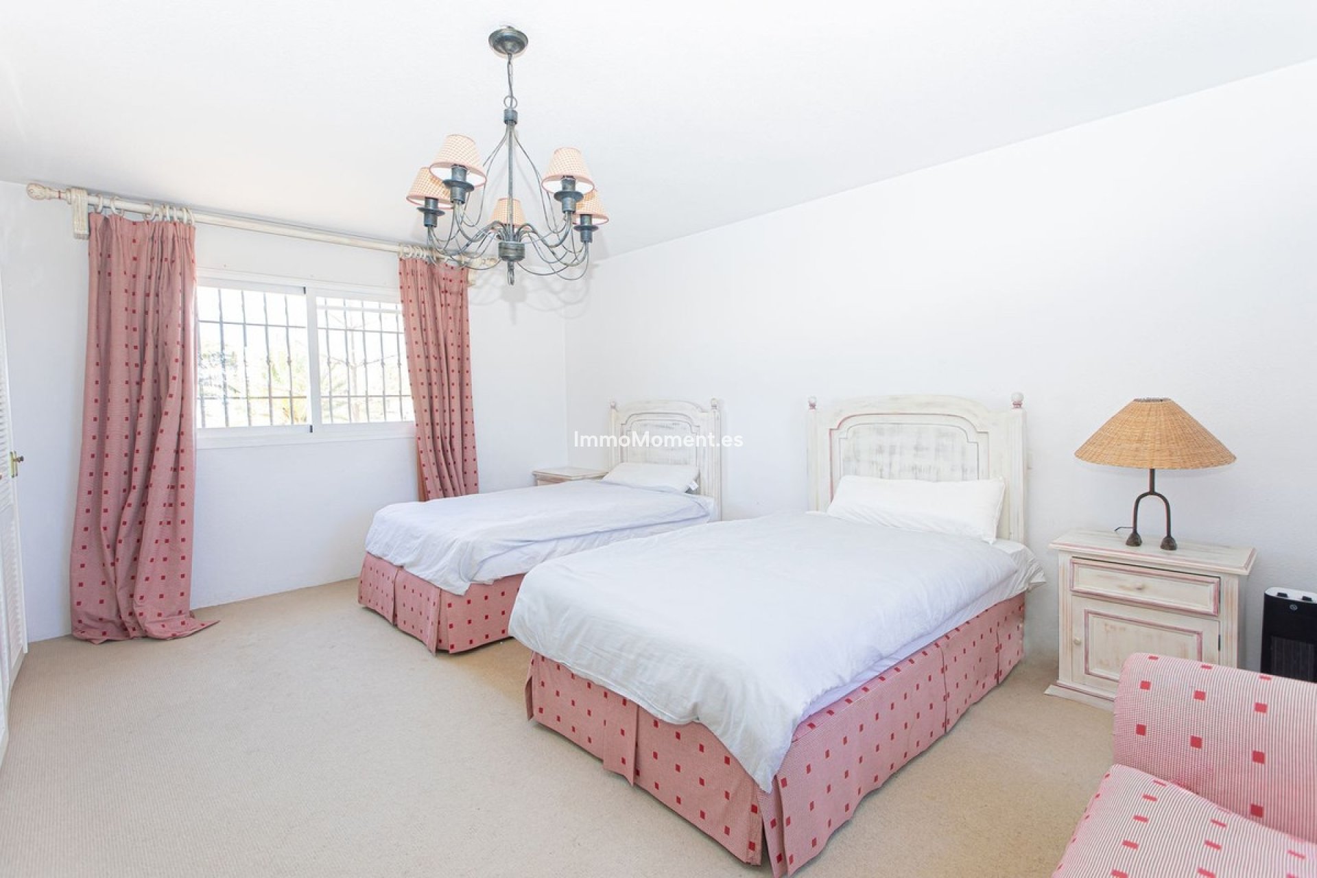 Wiederverkauf - Villa - Marbella - Nueva Andalucía