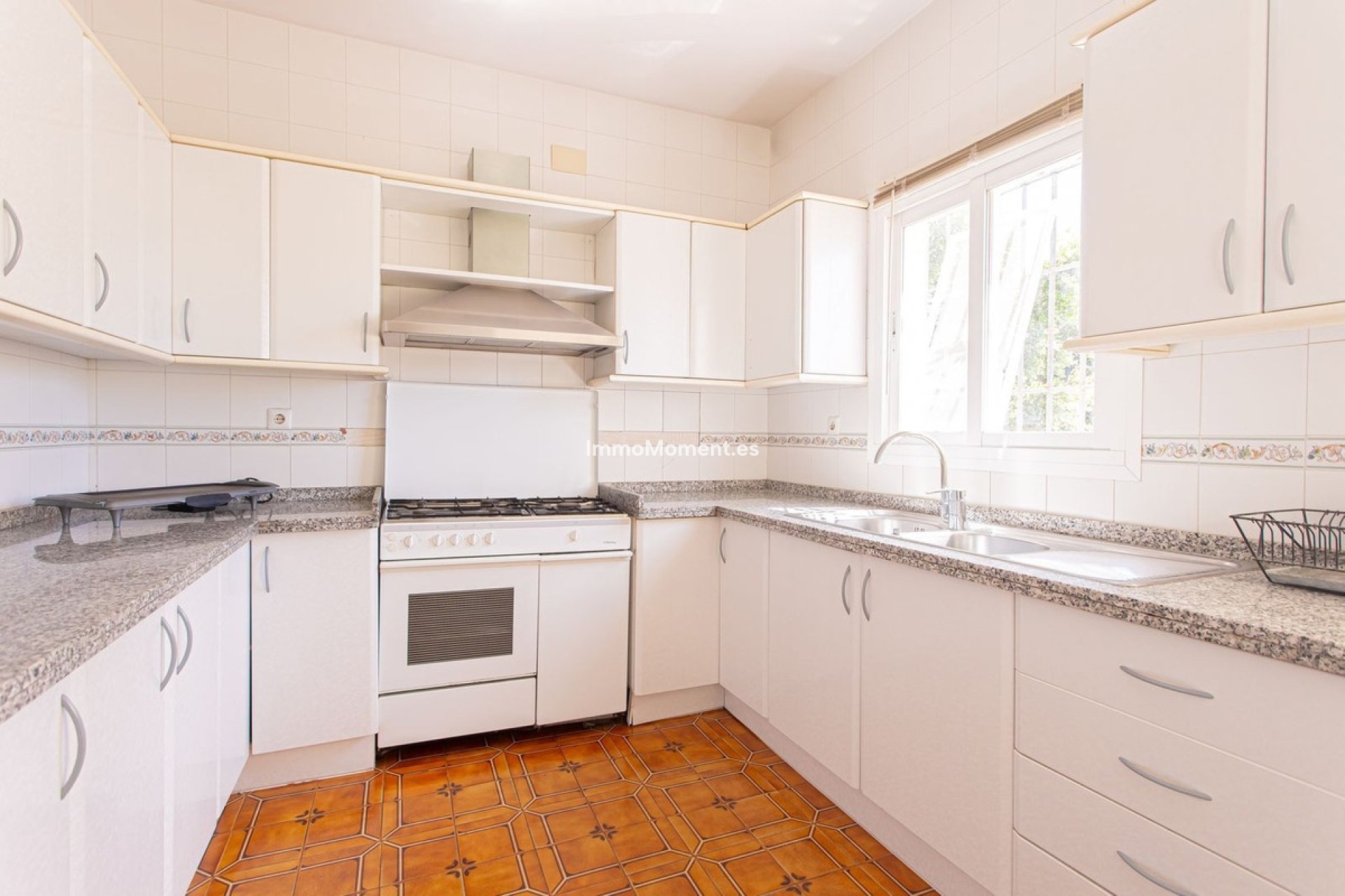 Wiederverkauf - Villa - Marbella - Nueva Andalucía