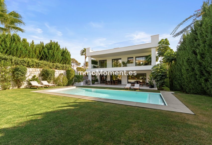 Wiederverkauf - Villa - Marbella - Nueva Andalucía