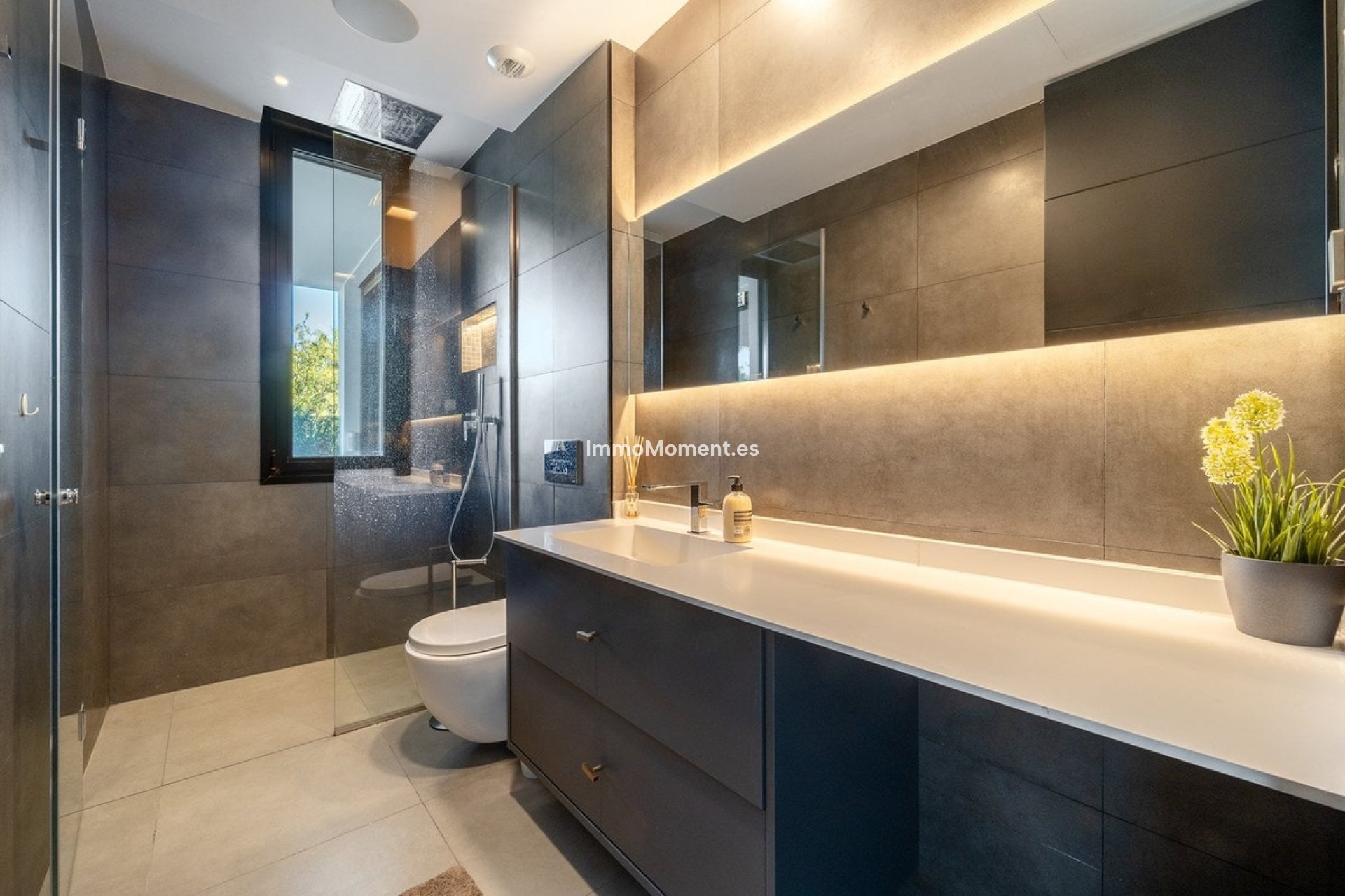 Wiederverkauf - Villa - Marbella - Nueva Andalucía