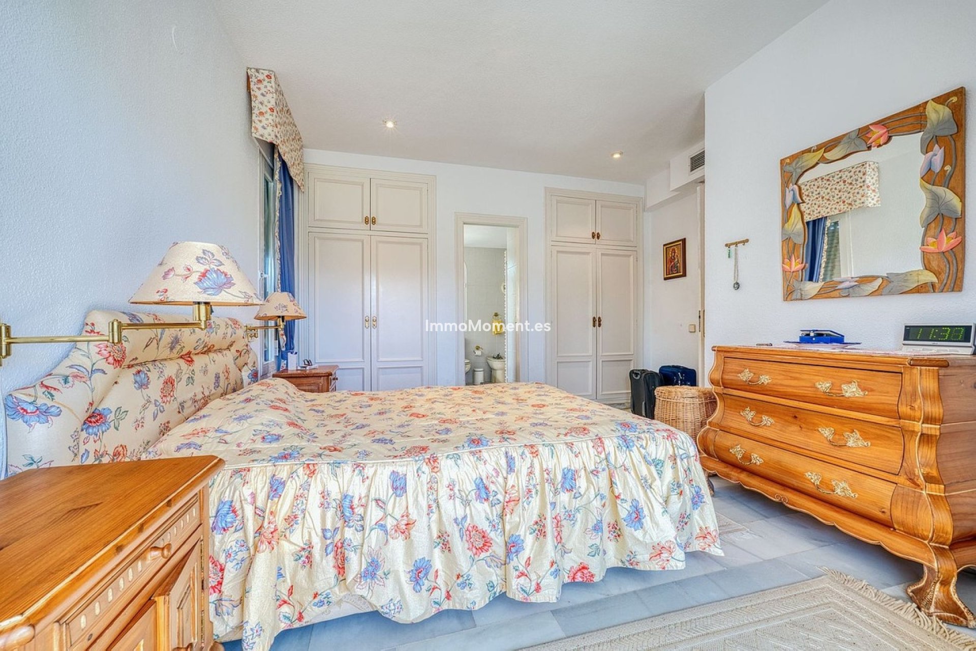 Wiederverkauf - Villa - Marbella - Nueva Andalucía