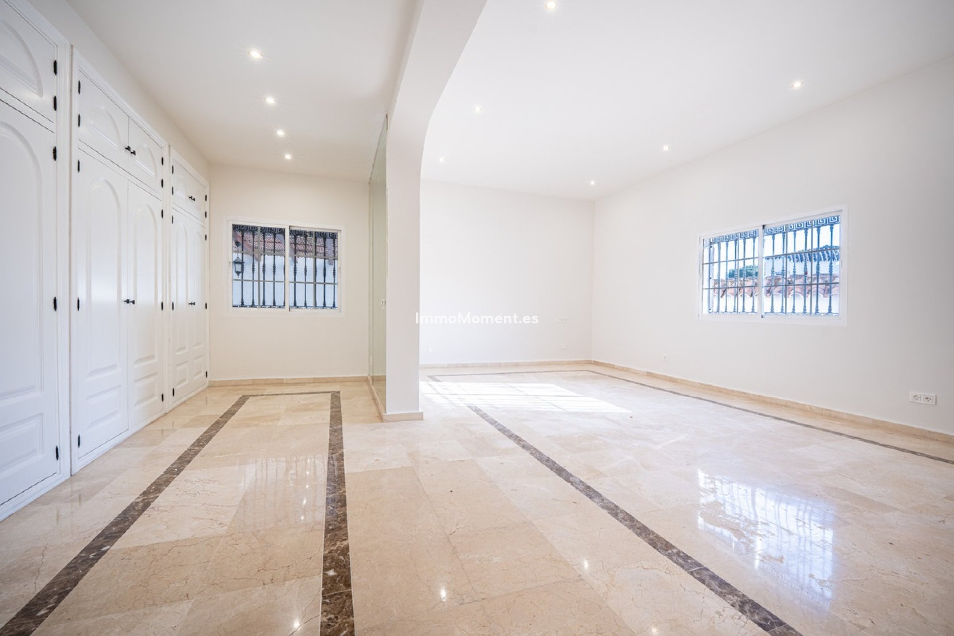 Wiederverkauf - Villa - Marbella - Nueva Andalucía