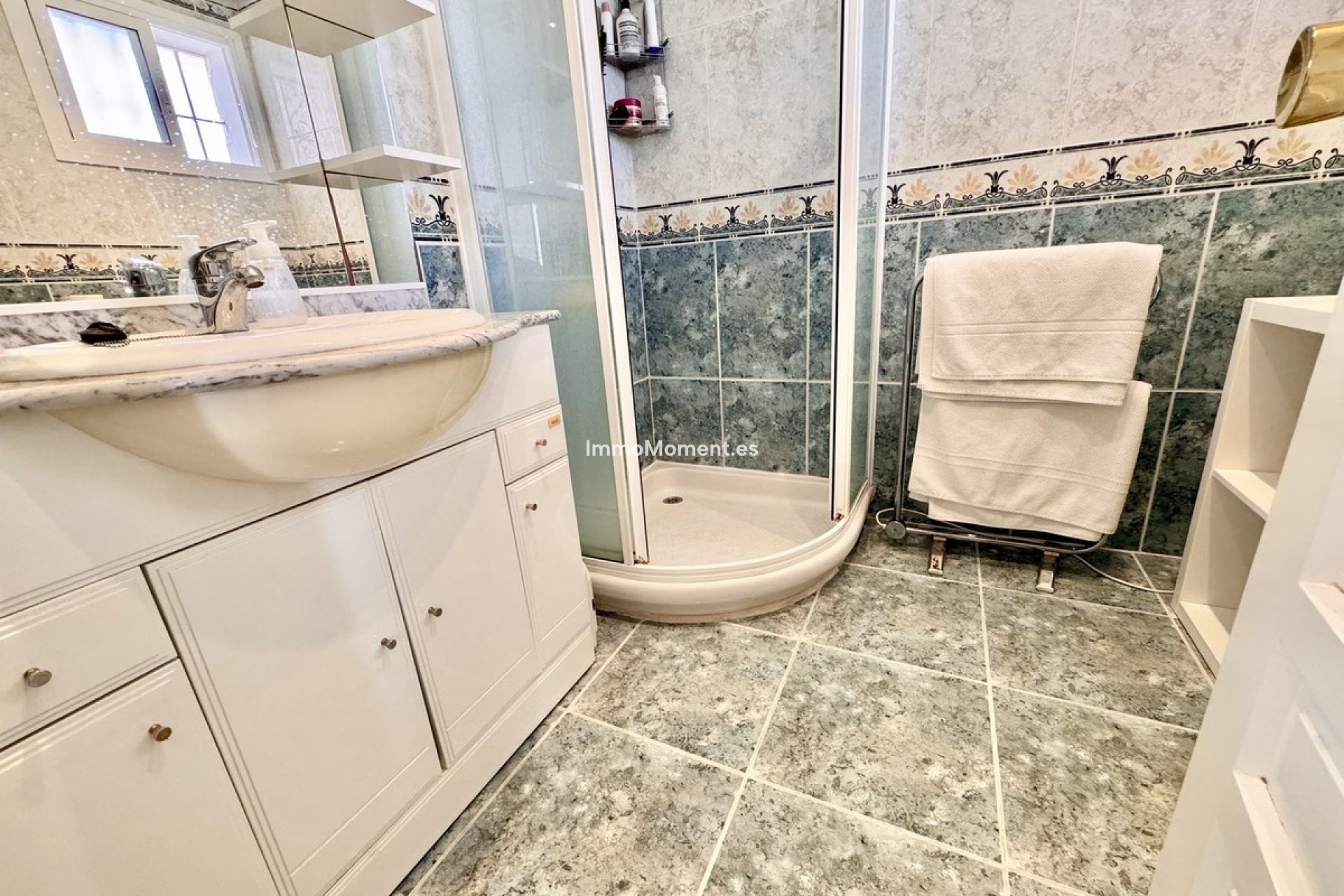 Wiederverkauf - Villa - Marbella - Nueva Andalucía