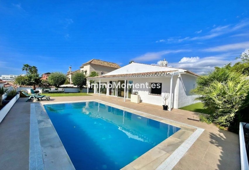 Wiederverkauf - Villa - Marbella - San Pedro de Alcántara