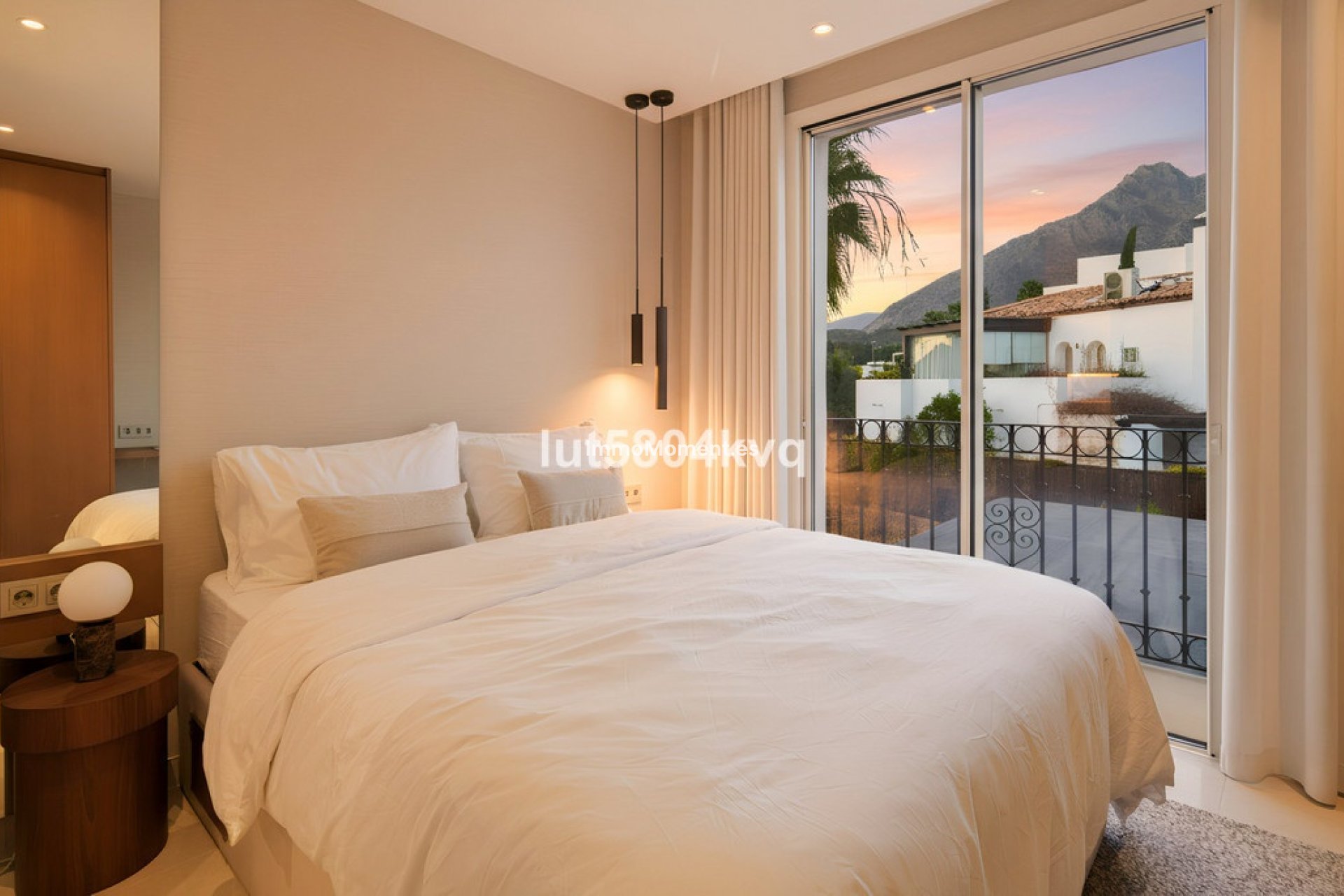 Wiederverkauf - Villa - Marbella - The Golden Mile