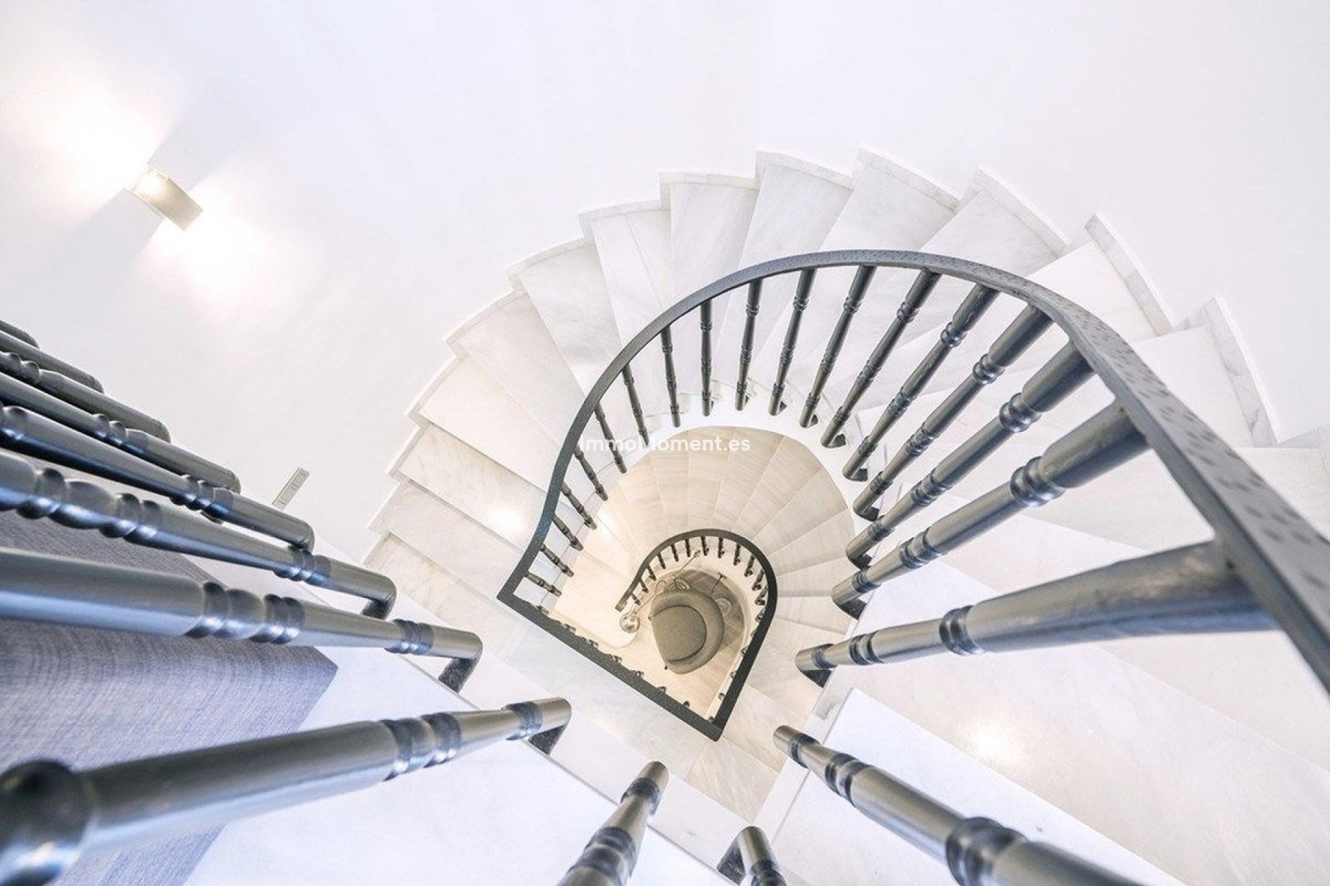 Wiederverkauf - Villa - Marbella - The Golden Mile