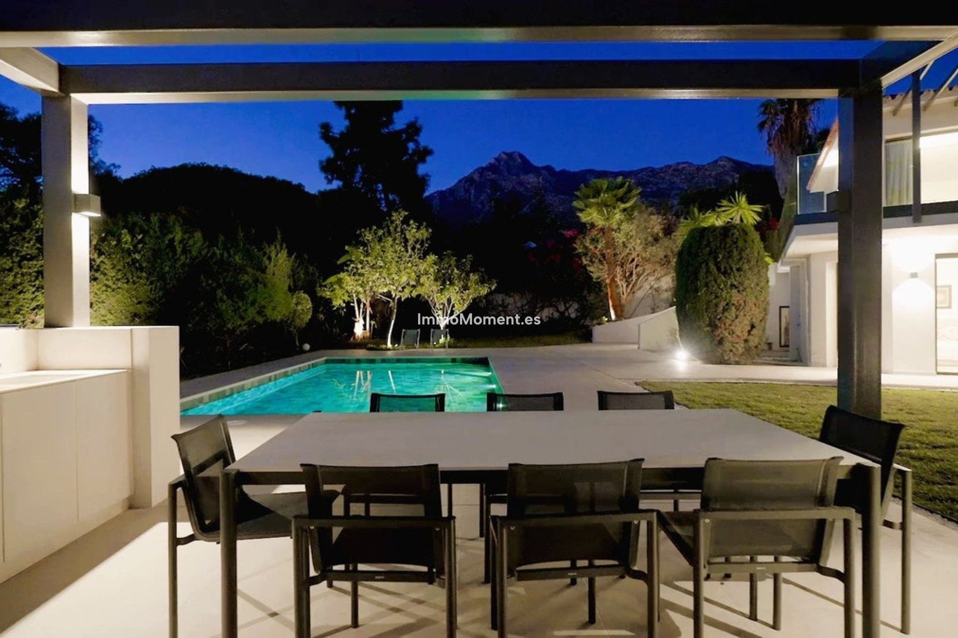 Wiederverkauf - Villa - Marbella - The Golden Mile