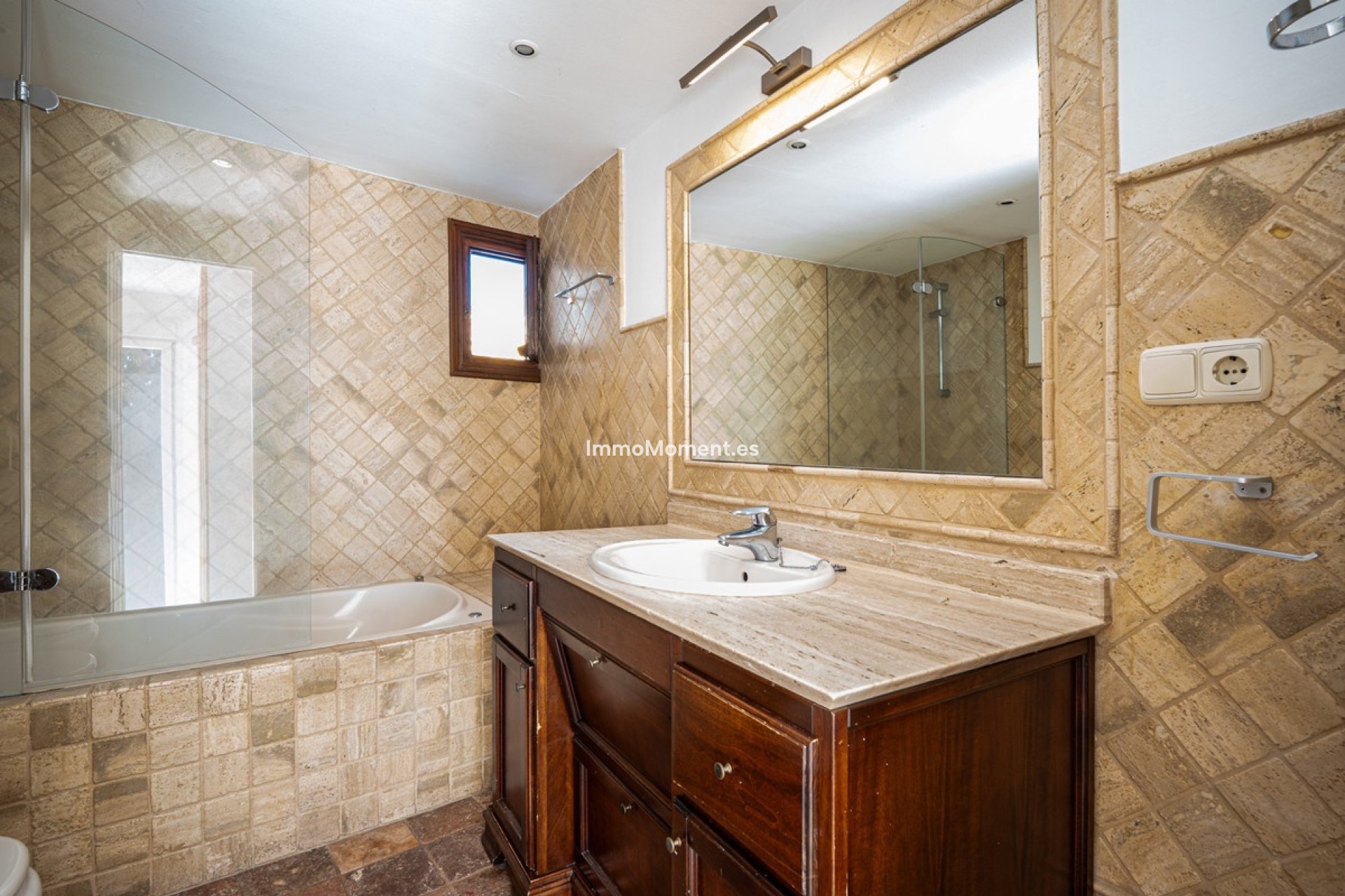 Wiederverkauf - Villa - Marbella - The Golden Mile