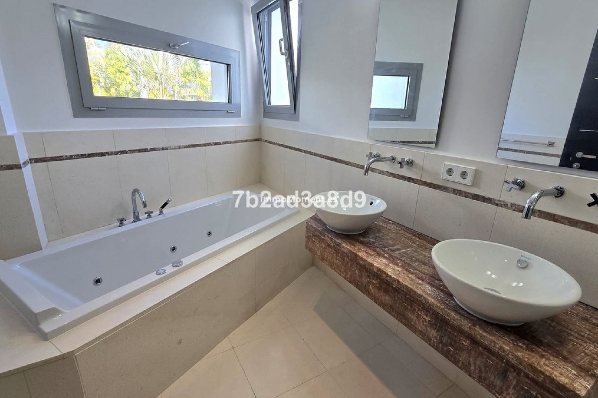 Wiederverkauf - Villa - Marbella - The Golden Mile