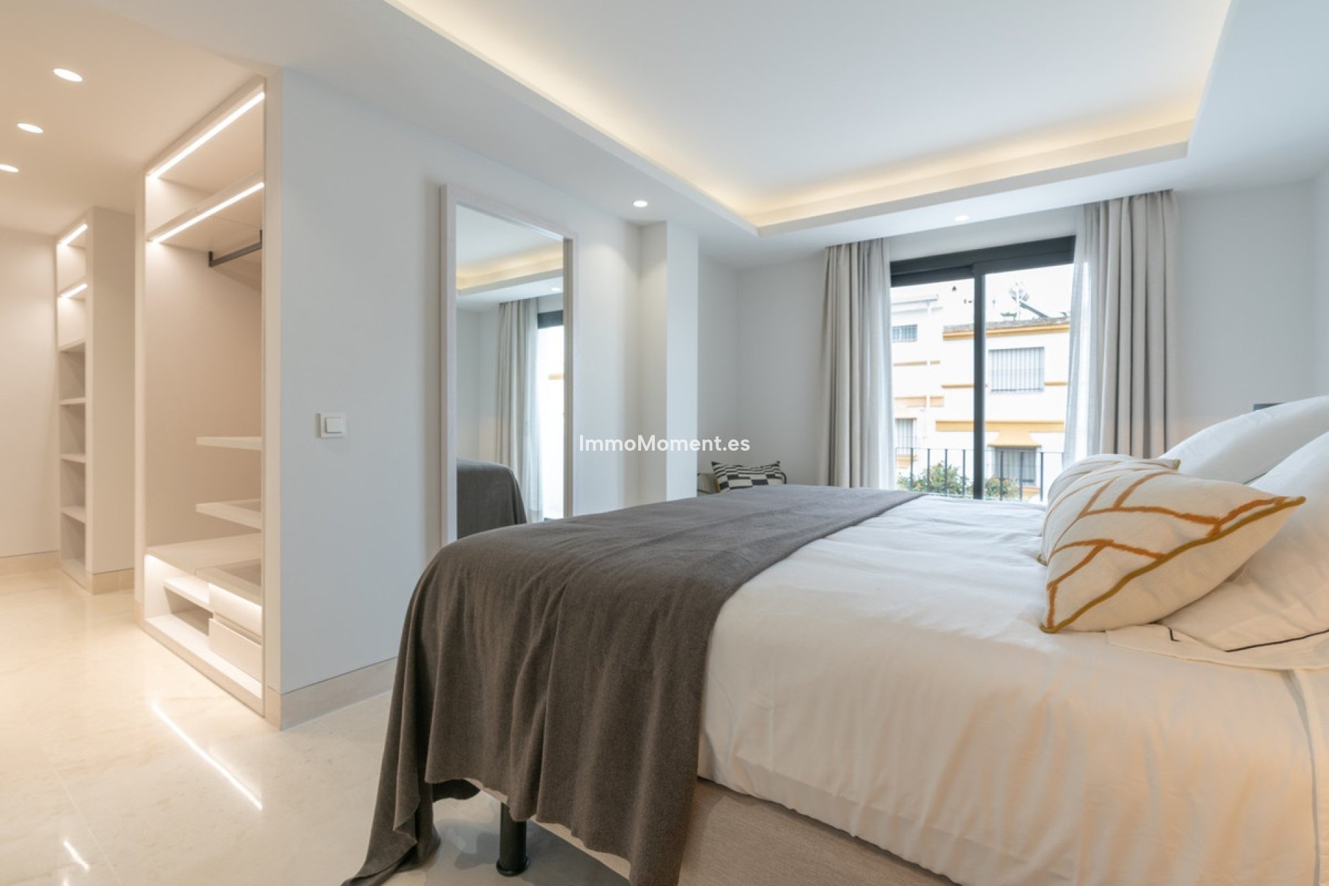 Wiederverkauf - Villa - Marbella - The Golden Mile