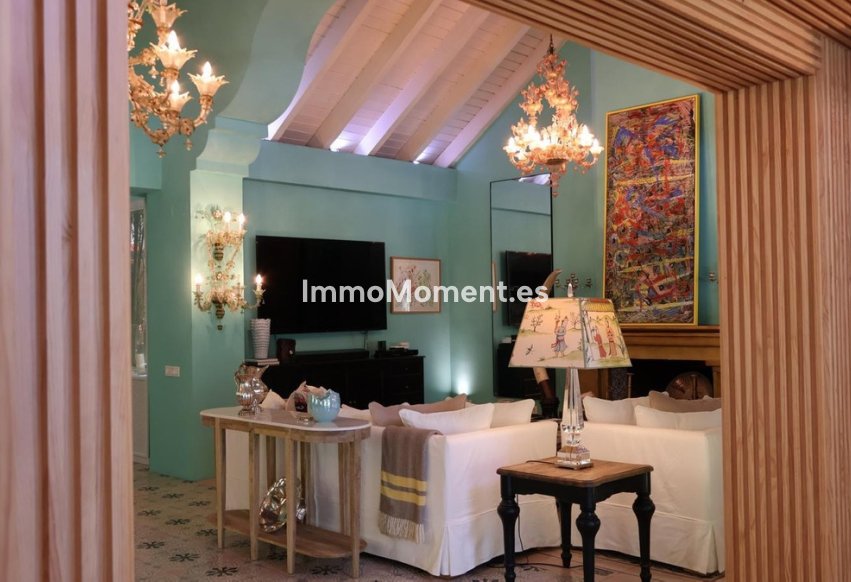 Wiederverkauf - Villa - Marbella - The Golden Mile