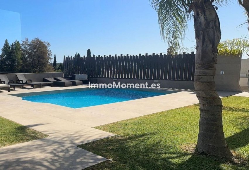 Wiederverkauf - Villa - Marbella - Valle del Sol