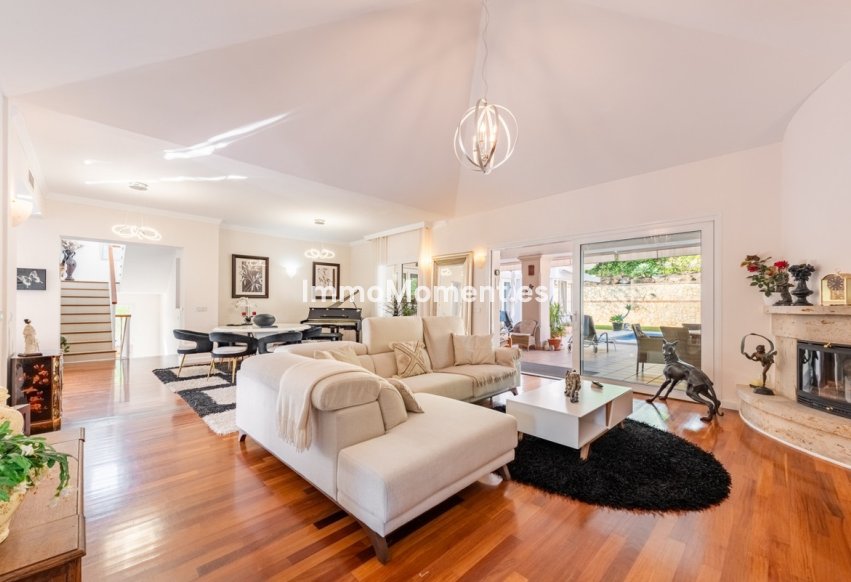 Wiederverkauf - Villa - Mijas - Sierrezuela