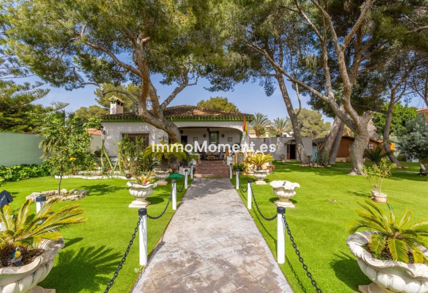 Wiederverkauf - Villa - Orihuela - Campoamor