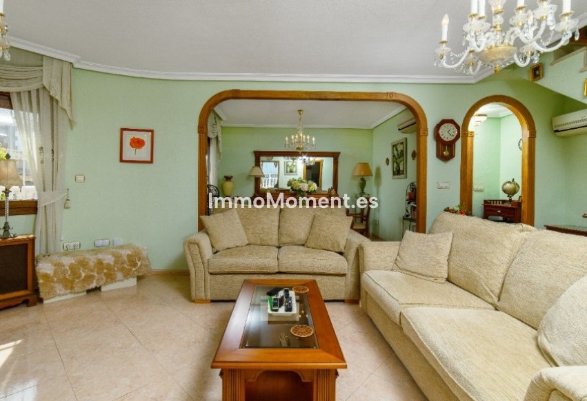 Wiederverkauf - Villa - Orihuela - Los Altos