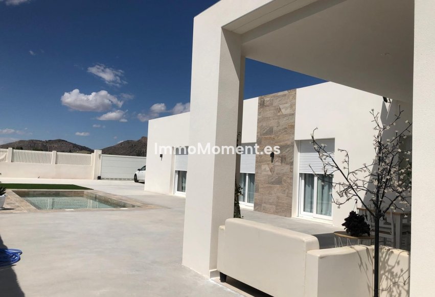 Wiederverkauf - Villa - Pinoso - Pinoso Centro