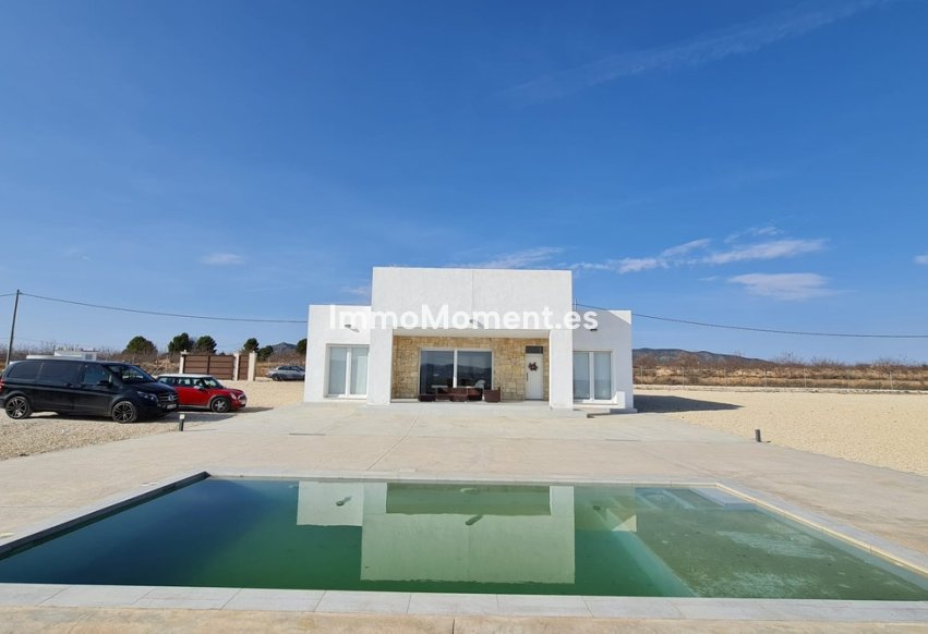 Wiederverkauf - Villa - Pinoso - Pinoso Centro