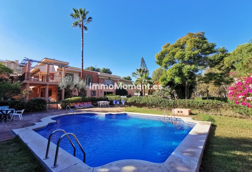 Wiederverkauf - Villa - Torremolinos