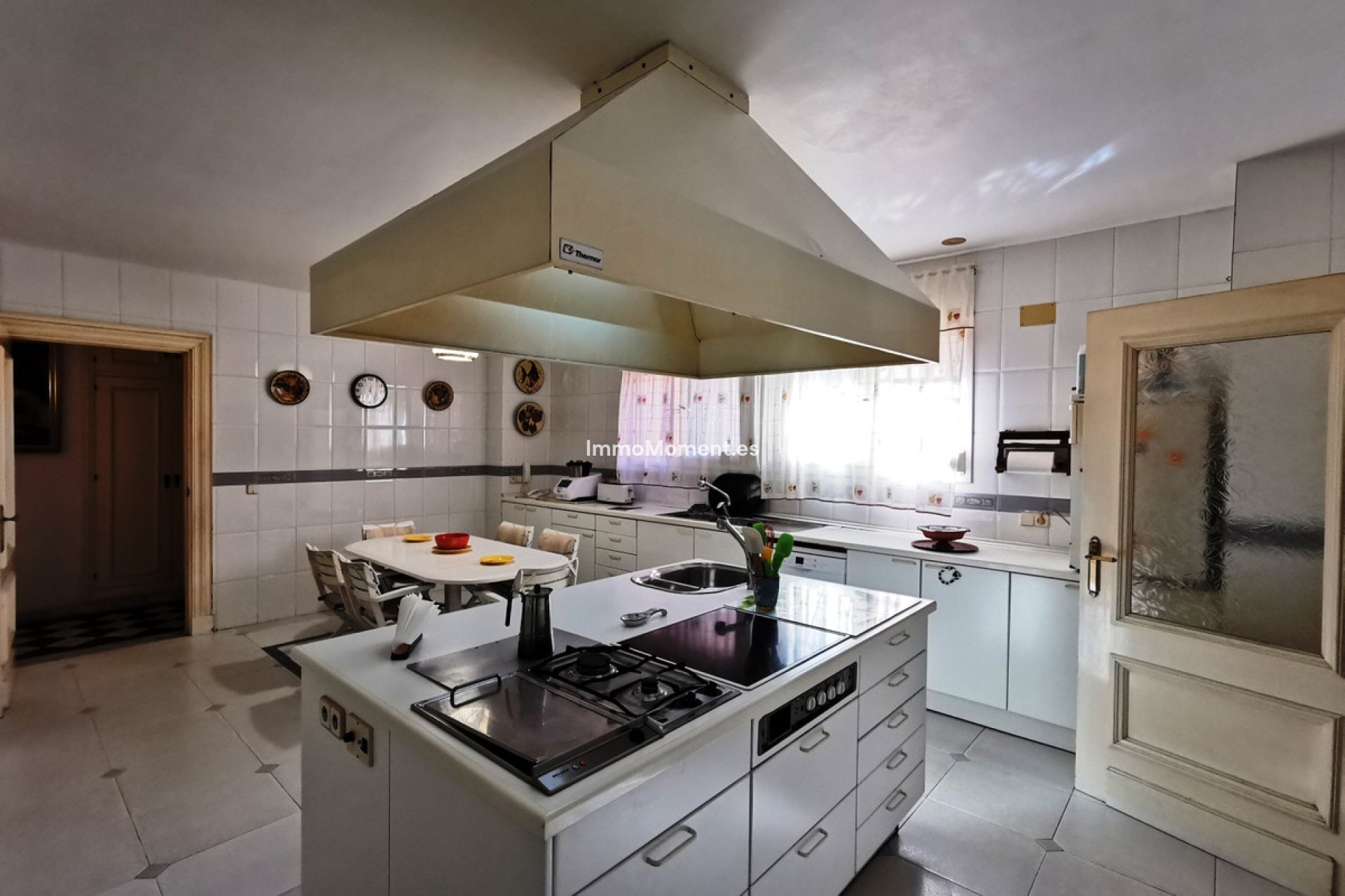 Wiederverkauf - Villa - Torremolinos