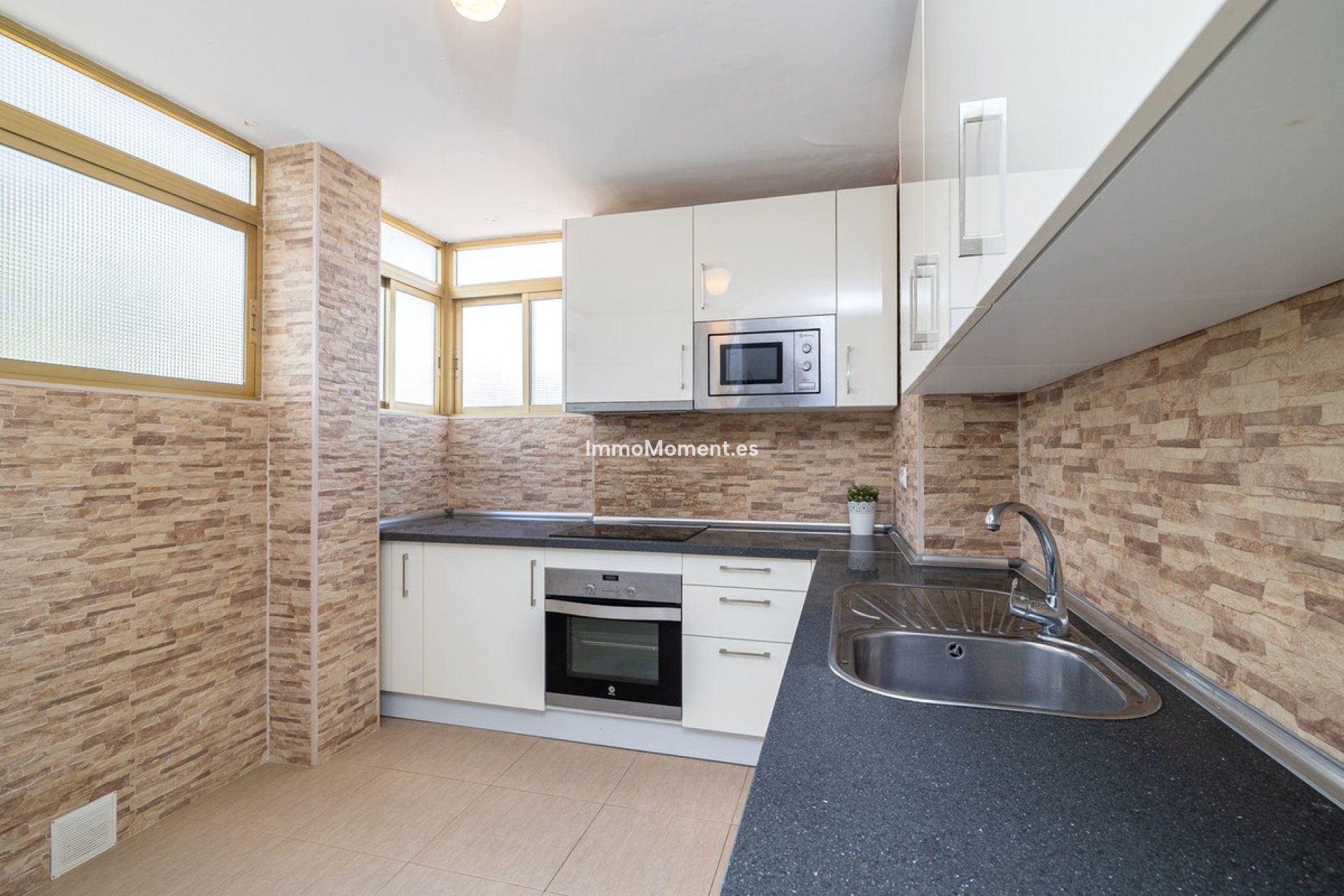 Wiederverkauf - Wohnung - Benalmadena - Benalmadena Centro