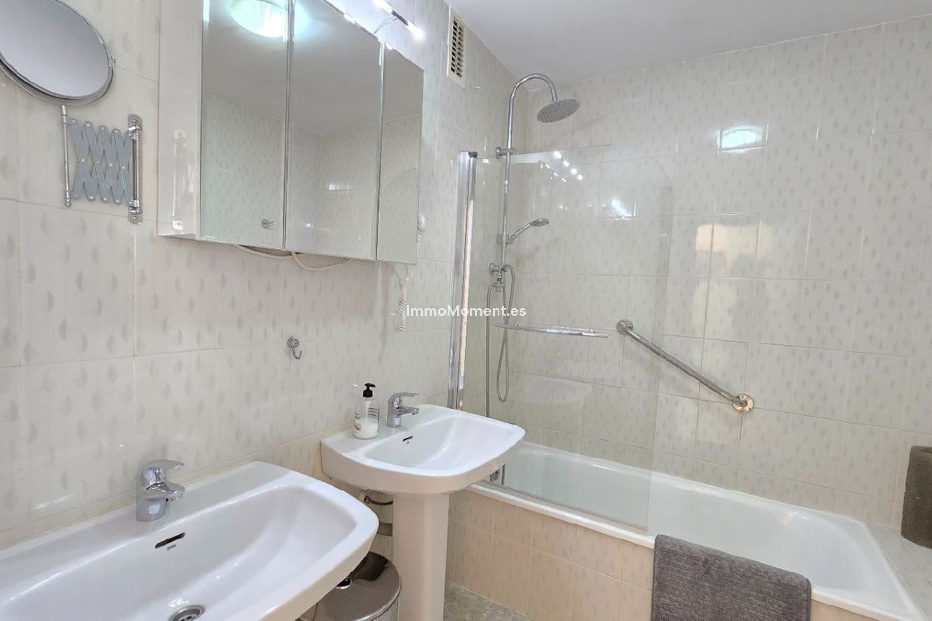 Wiederverkauf - Wohnung - Benalmadena - Benalmadena Centro