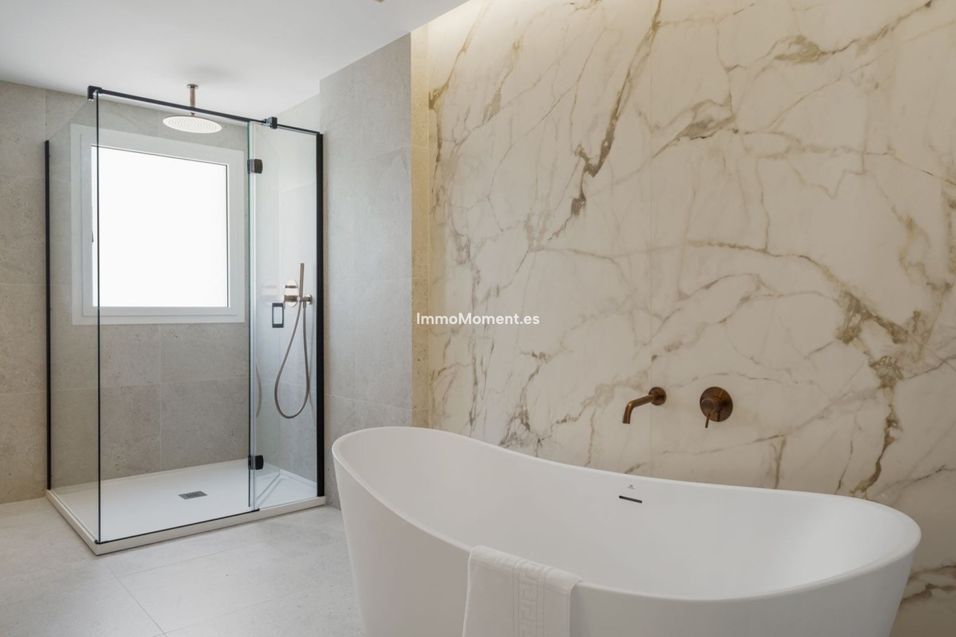 Wiederverkauf - Wohnung - Benalmadena - Benalmadena Costa