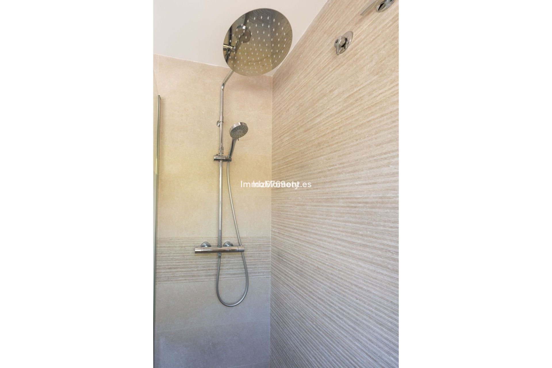 Wiederverkauf - Wohnung - Benalmadena - Benalmadena Costa