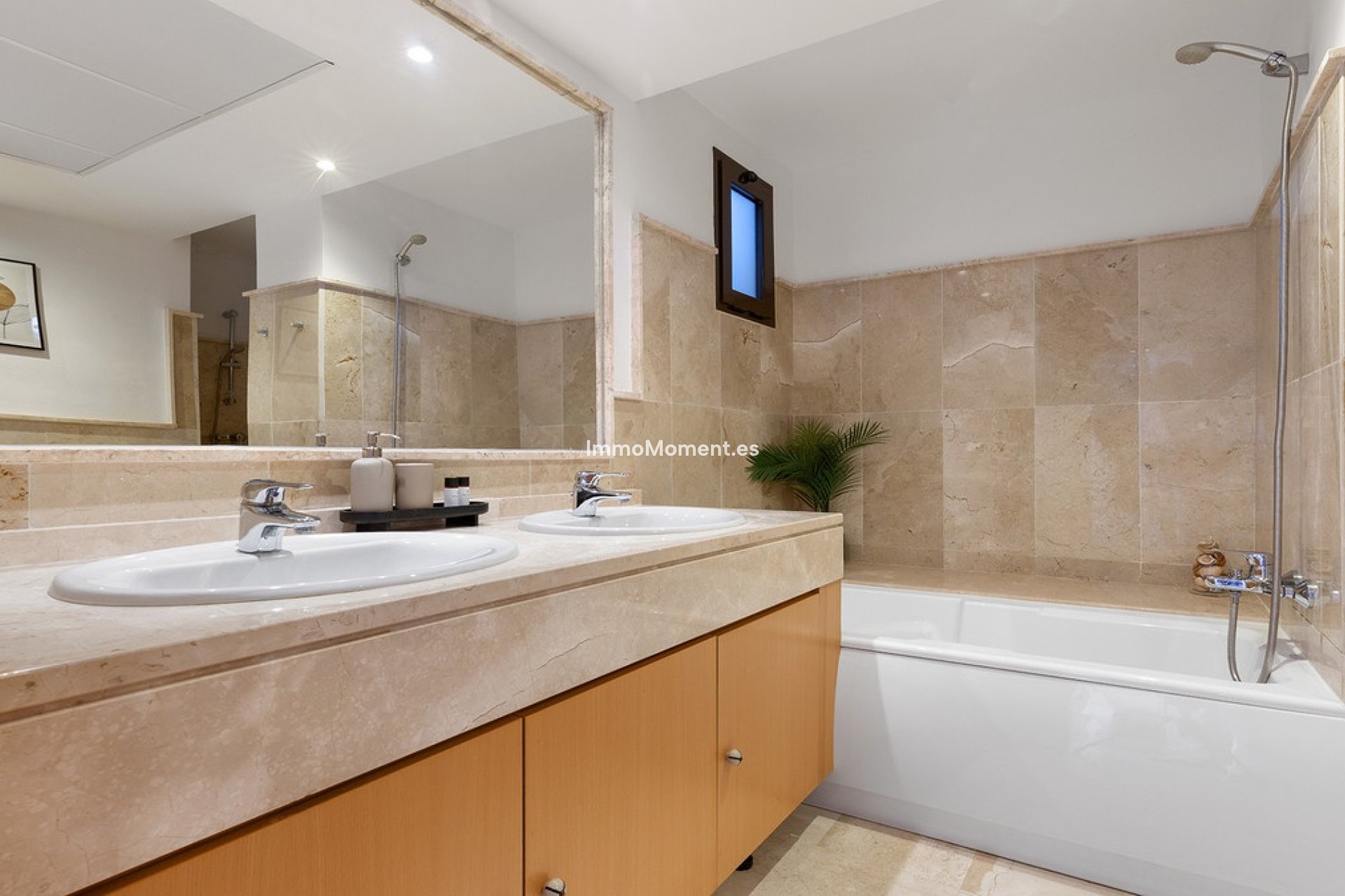 Wiederverkauf - Wohnung - Casares - Casares Centro