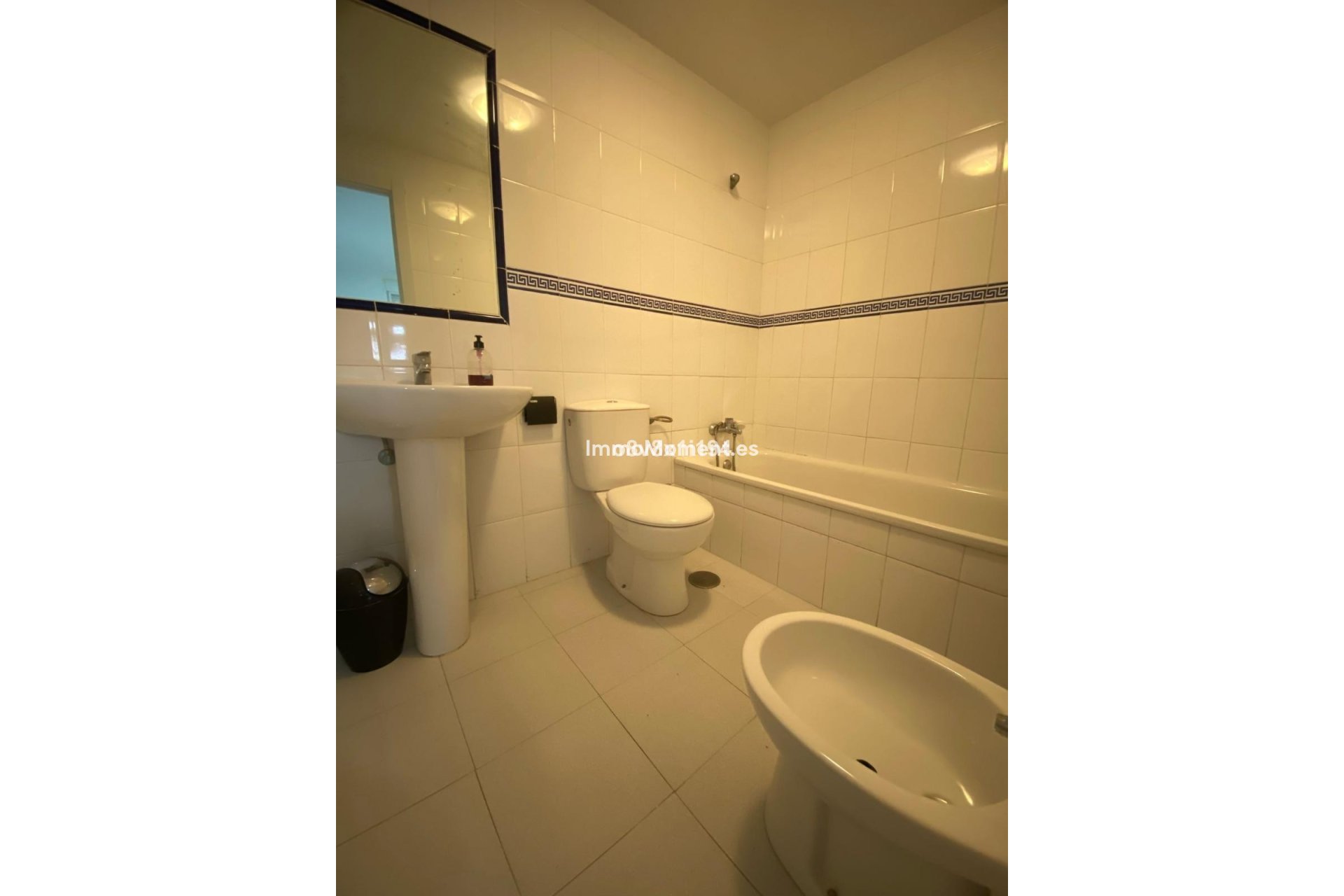 Wiederverkauf - Wohnung - Casares - Casares Centro