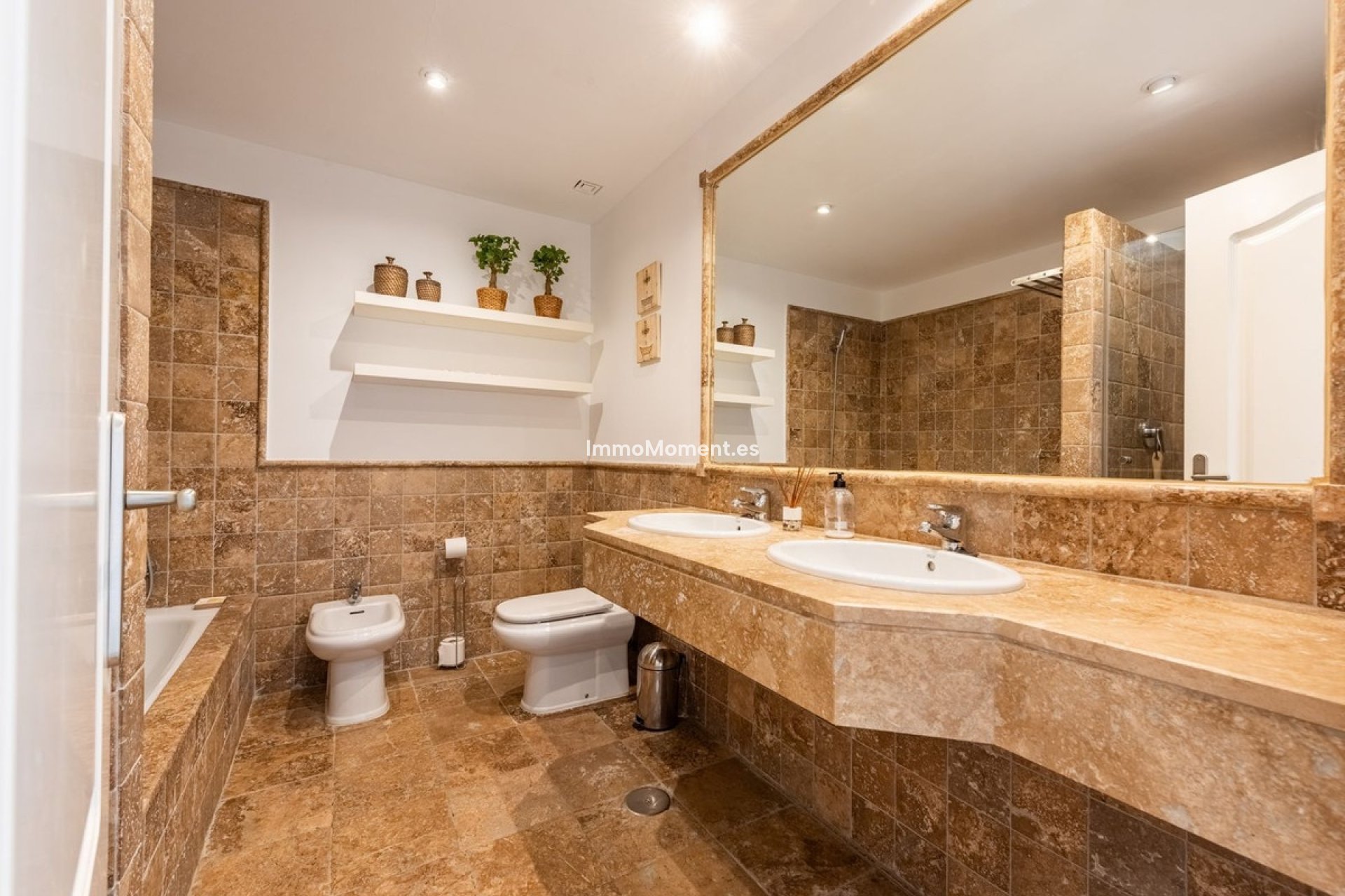 Wiederverkauf - Wohnung - Estepona  - Atalaya