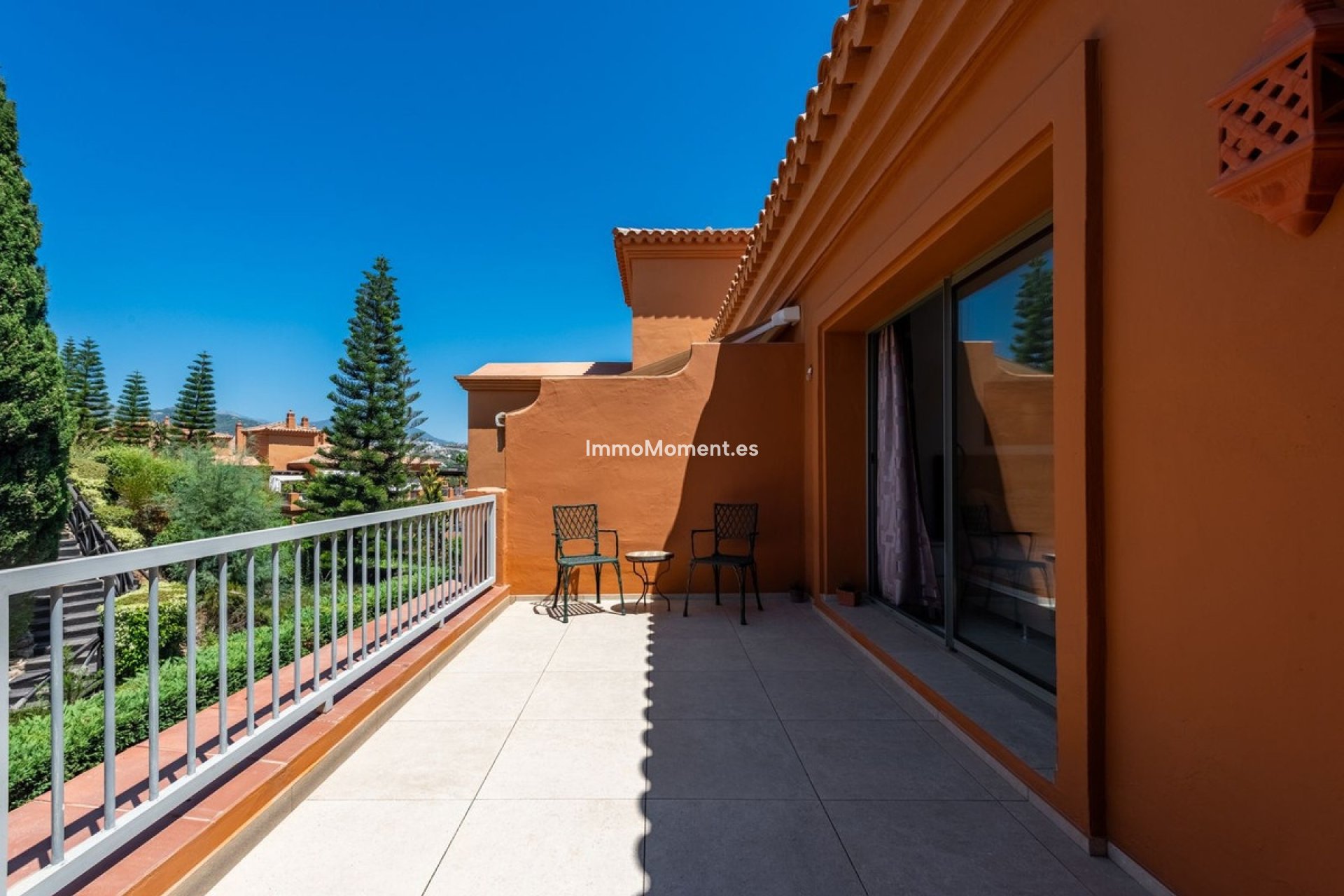 Wiederverkauf - Wohnung - Estepona  - Atalaya