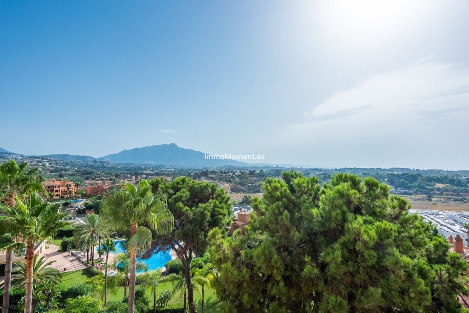 Wiederverkauf - Wohnung - Estepona  - Atalaya