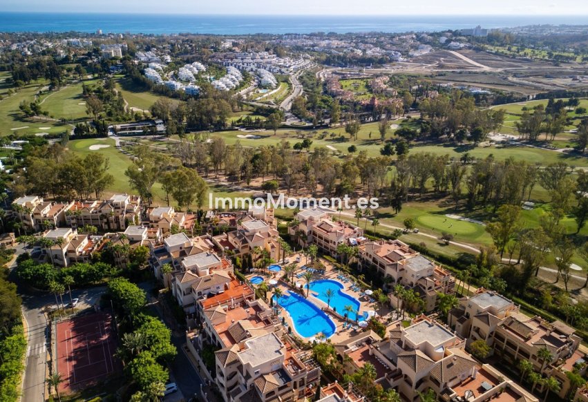 Wiederverkauf - Wohnung - Estepona  - Atalaya