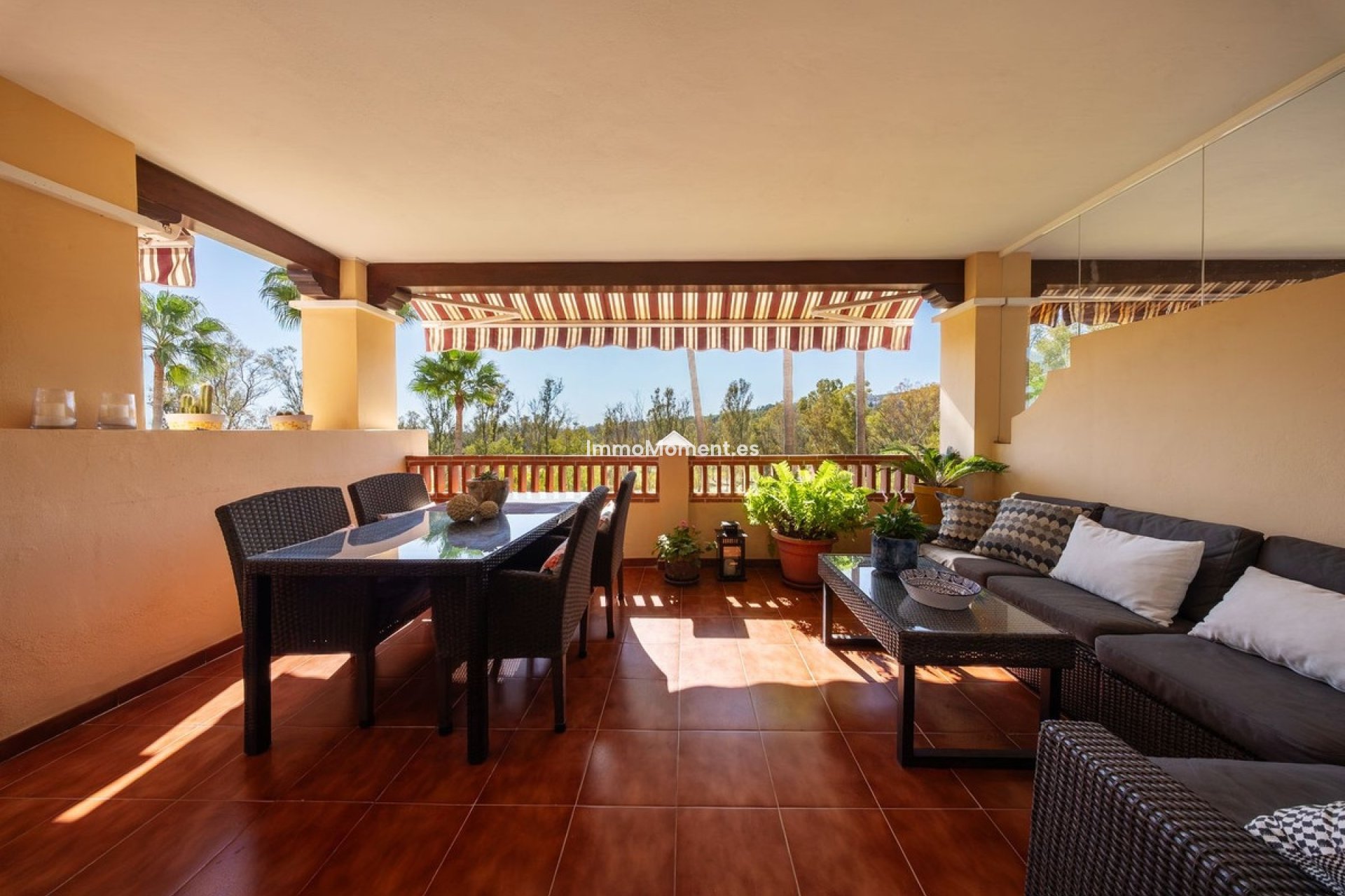 Wiederverkauf - Wohnung - Estepona  - Atalaya