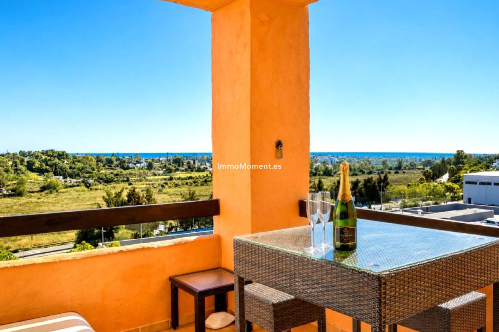 Wiederverkauf - Wohnung - Estepona  - Atalaya
