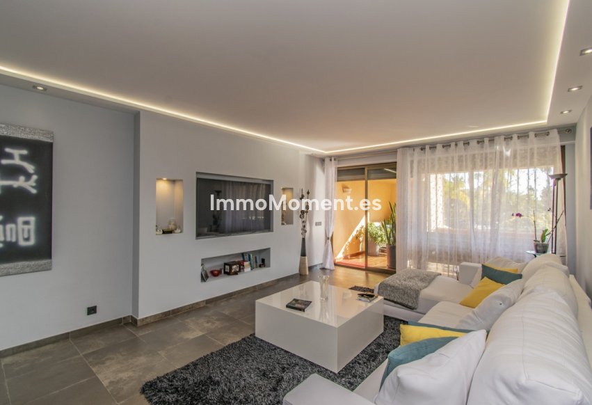 Wiederverkauf - Wohnung - Estepona  - Atalaya