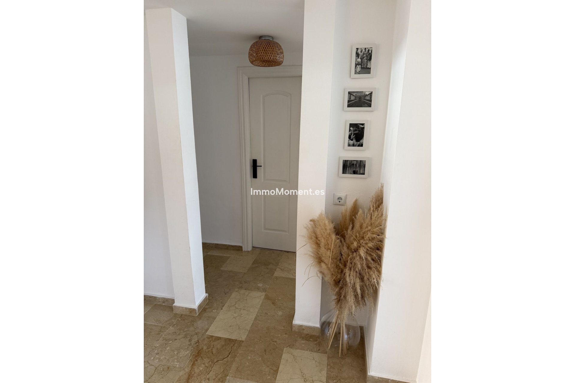 Wiederverkauf - Wohnung - Estepona  - Atalaya