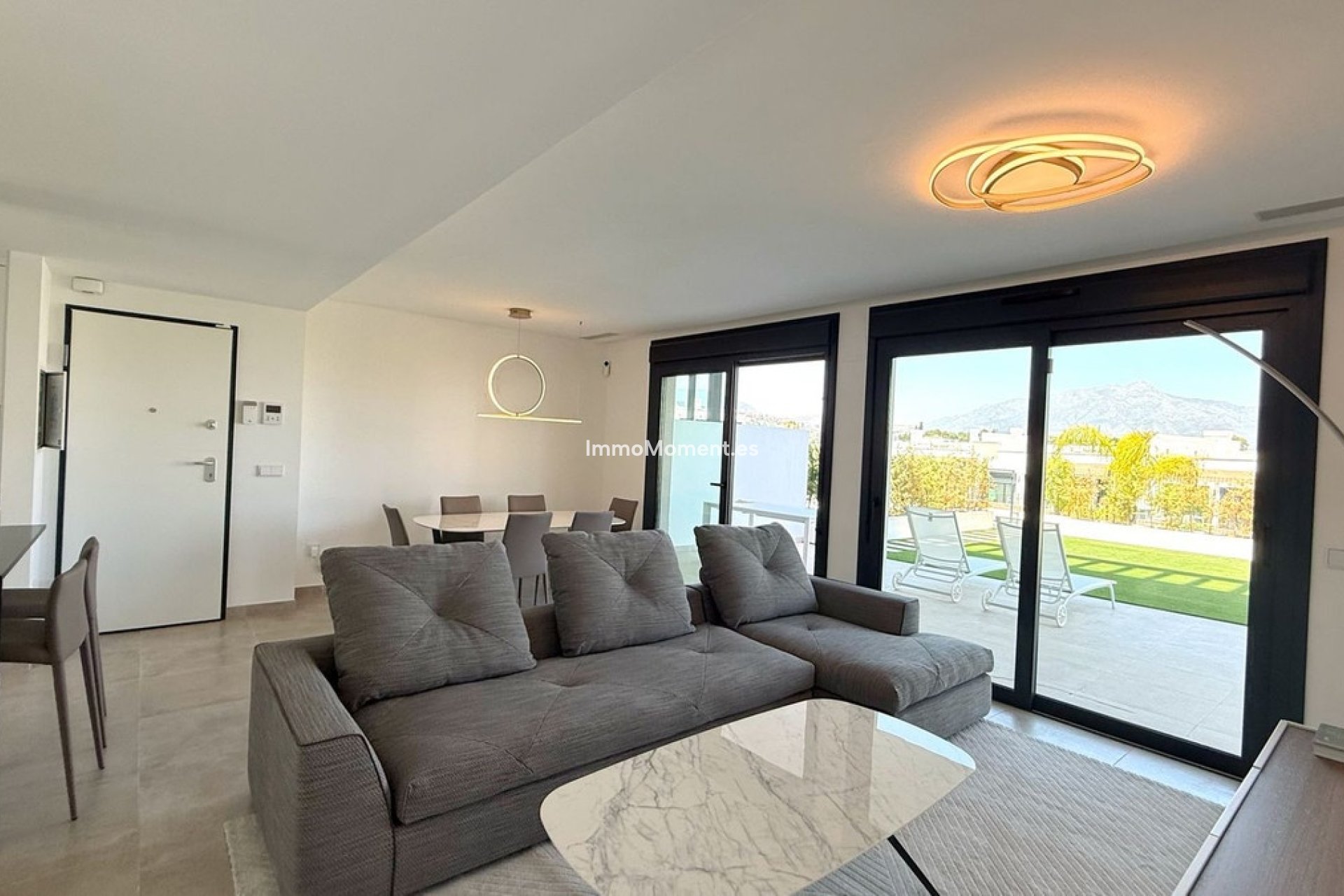 Wiederverkauf - Wohnung - Estepona  - Atalaya