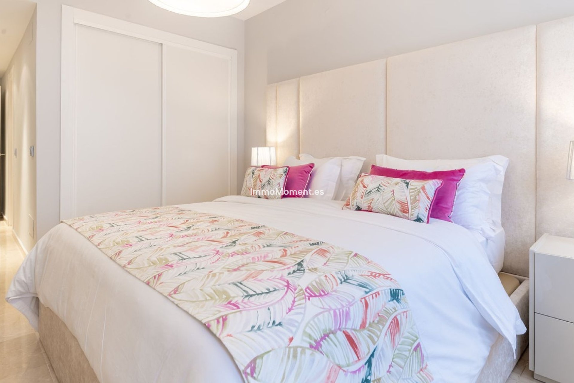 Wiederverkauf - Wohnung - Estepona  - Atalaya