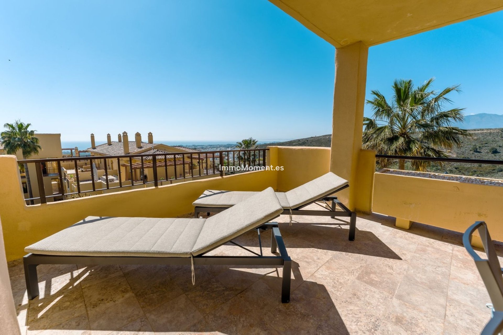 Wiederverkauf - Wohnung - Estepona  - Atalaya