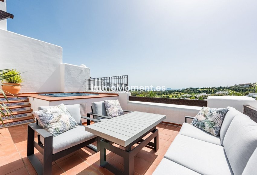 Wiederverkauf - Wohnung - Estepona  - Atalaya