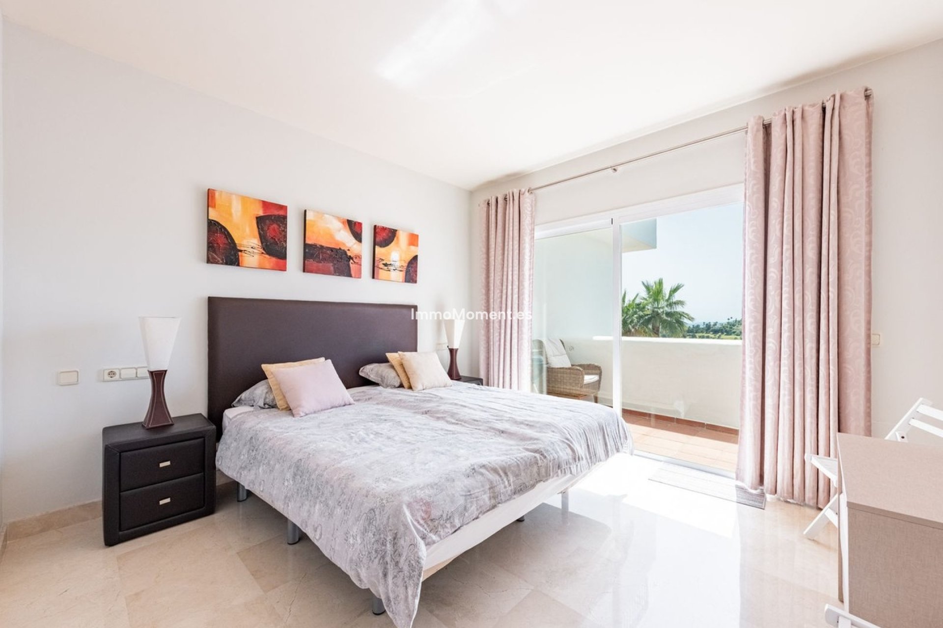 Wiederverkauf - Wohnung - Estepona  - Atalaya