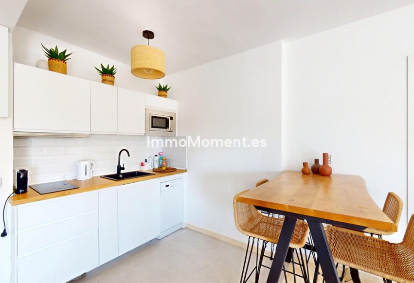 Wiederverkauf - Wohnung - Estepona  - Atalaya