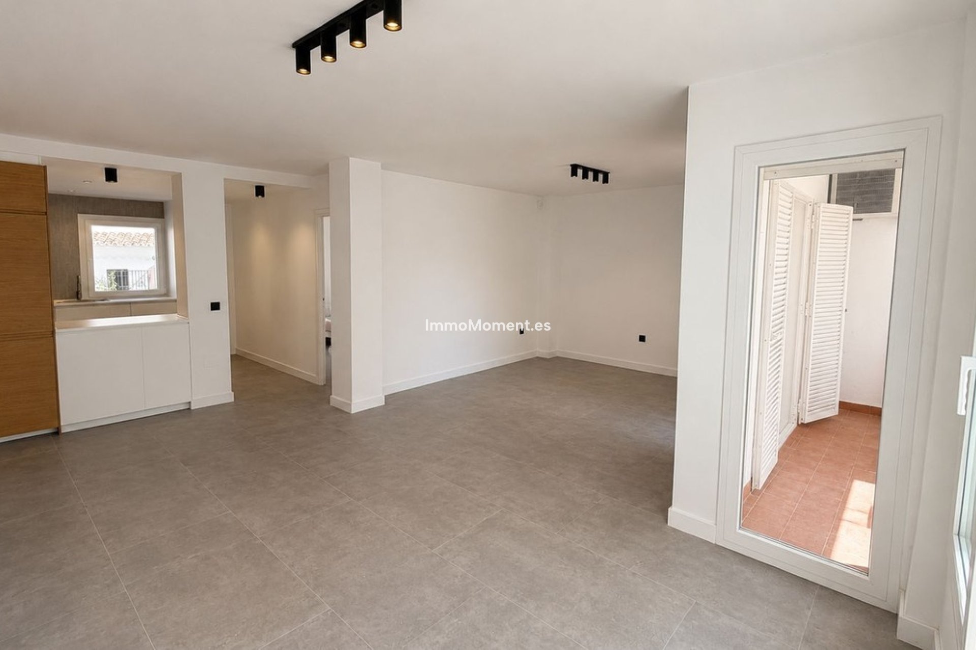Wiederverkauf - Wohnung - Estepona  - Atalaya